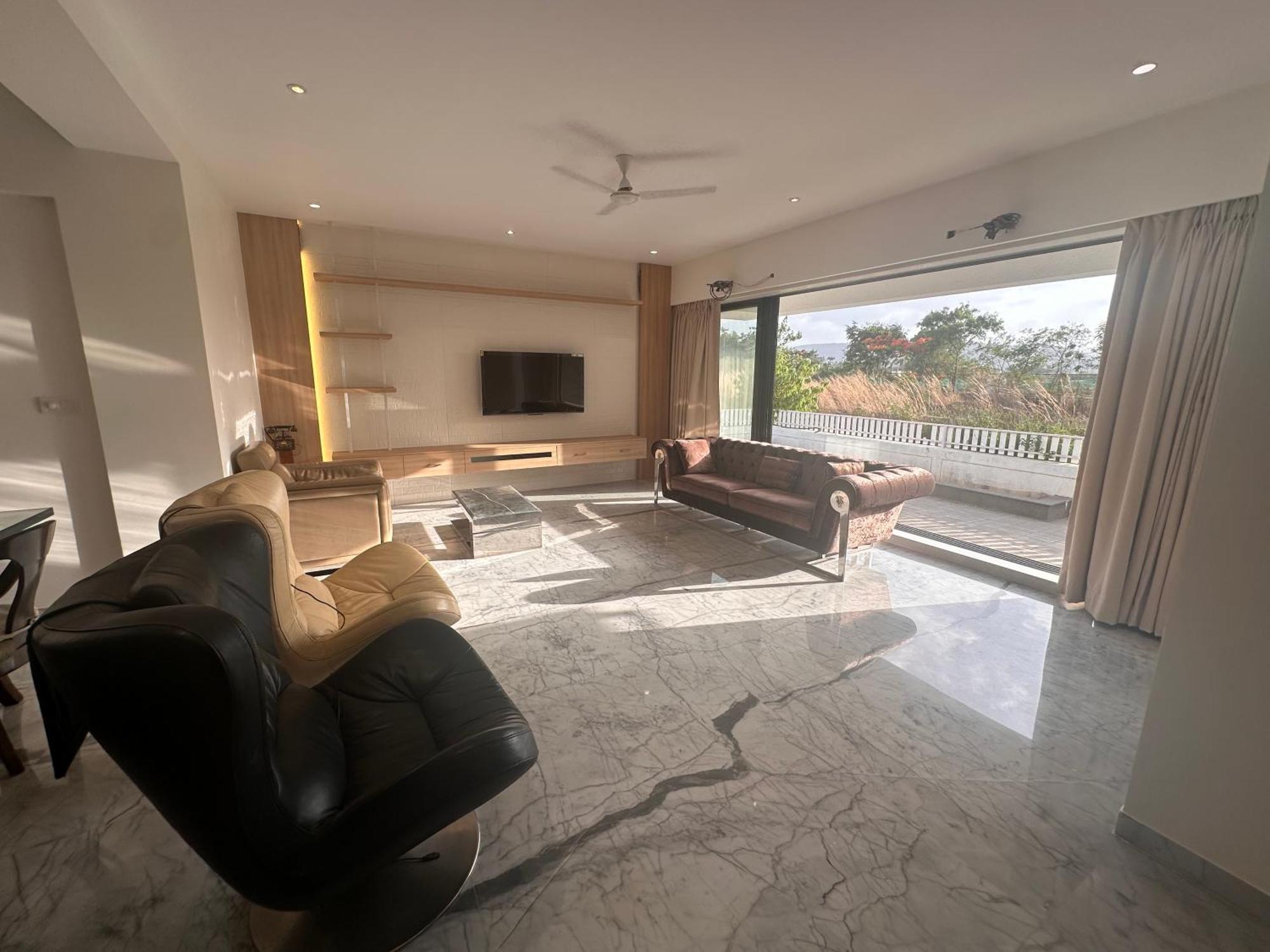 Mizzle Exotica Lonavala Apartment Exterior photo